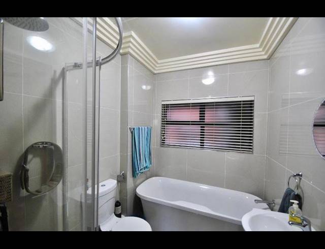 2 BEDROOM PROPERTY TO RENT IN EVELEIGH